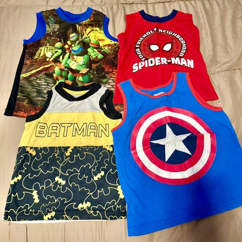 Bundle of 12 Sleeveless Boys 3T / 4T Shirts Spiderman Batman Dinosaur